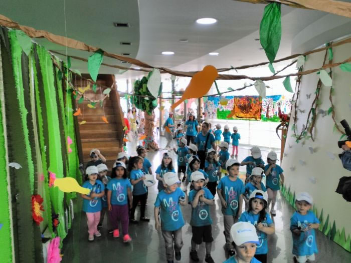 300 escolares de Sada clausuran Illa Fantasía