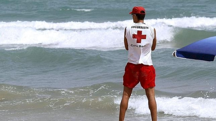 Convocatoria del proceso selectivo de 3 socorristas para las prayas de Sada
