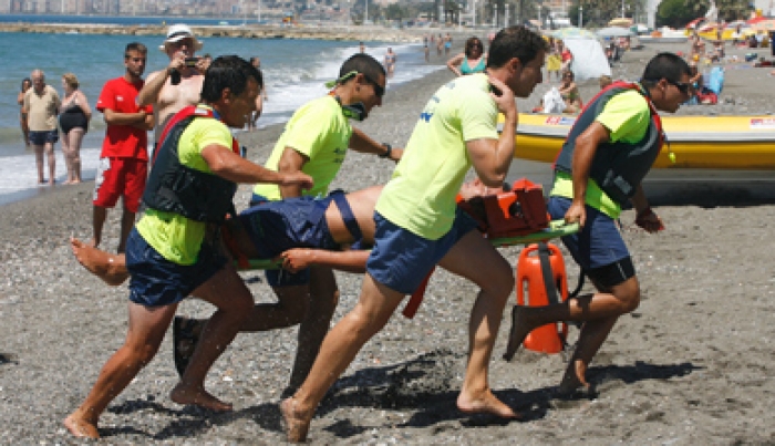 CONVOCATORIA PARA A CONTRATACIN DE TRES TCNICOS DE PRIMEIROS AUXILIOS PARA OS POSTOS DE SOCORRISMO DE PRAIAS