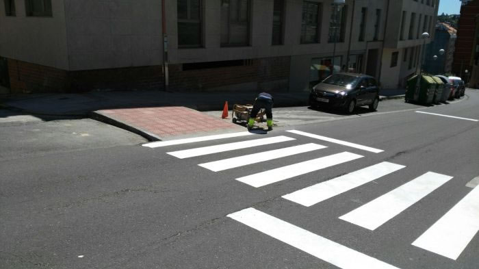 O goberno local de Sada realiza obras de accesibilidade ao Centro de Sade e na EI Flora Ramos