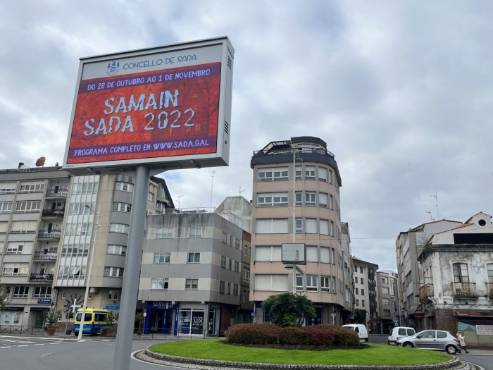 Sada activa nos vindeiros das as cinco pantallas dixitais do municipio