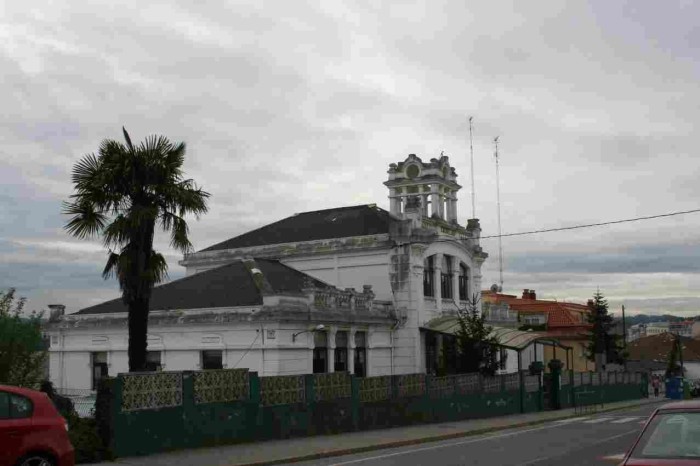 El goberno local lleva a pleno 242.000 euros para avanzar en el acondicionamento de la Avenida de Sada e Contornos