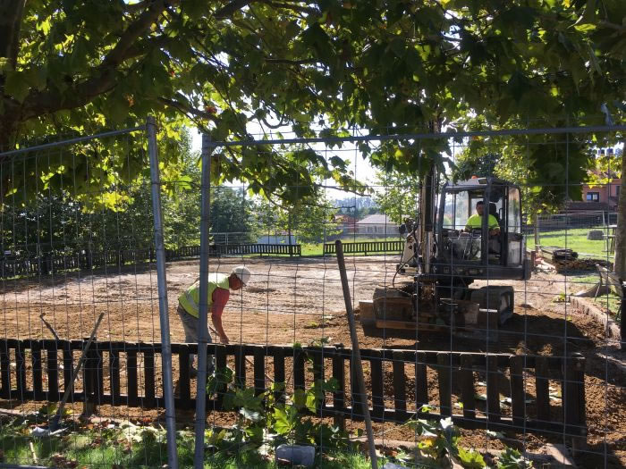 A reforma do parque pblico infantil de Souto d Igrexa en Meirs converter a zona nunha rea de lecer para nenos e maiores