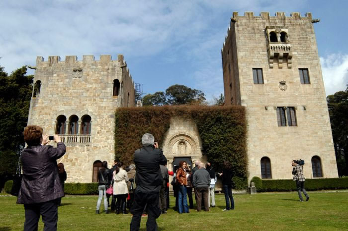 Patrimonio mostra boa disposicin para resolver o problema das visitas ao Pazo de Meirs