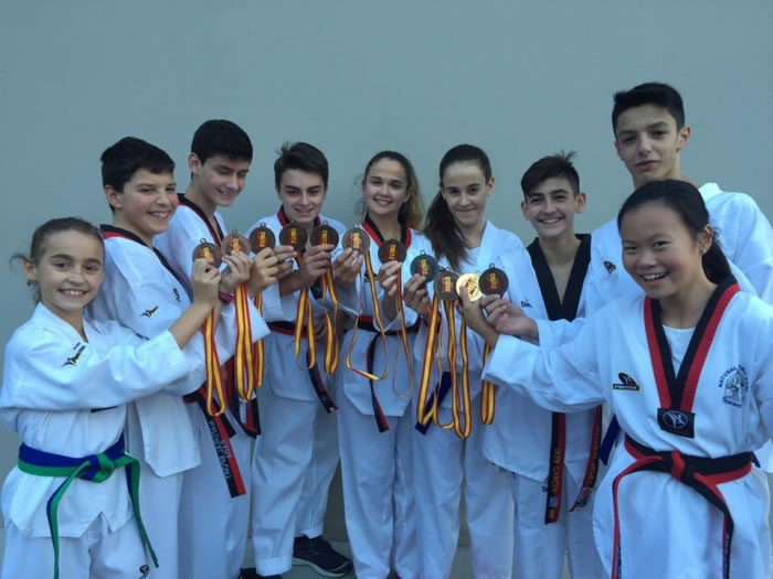 Sada felicita ao Natural Sport de taekwondo