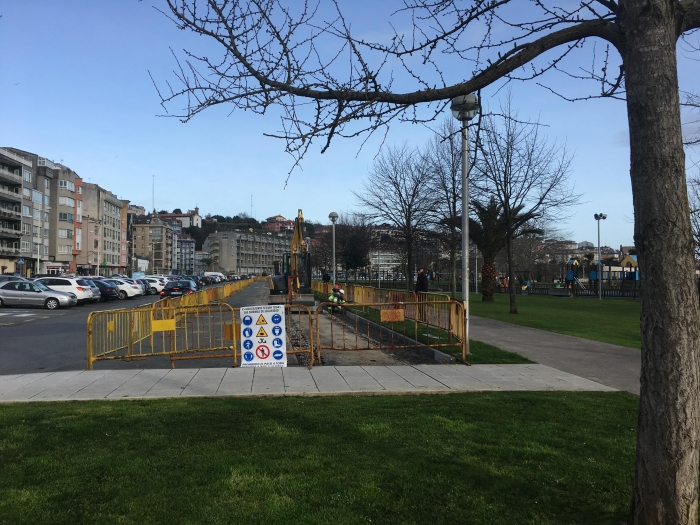 Sada inicia las obras da reordenacin del trfico ciclista en el Paseo Martimo