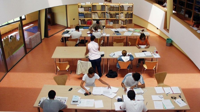 Unha biblioteca infantil para a Casa da Cultura Pintor Llorens